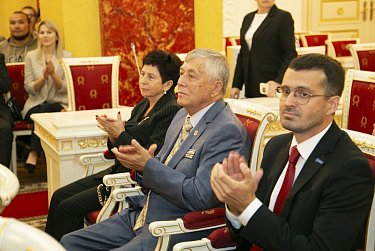 Золотой знак – за вклад в развитие ветеранского движения